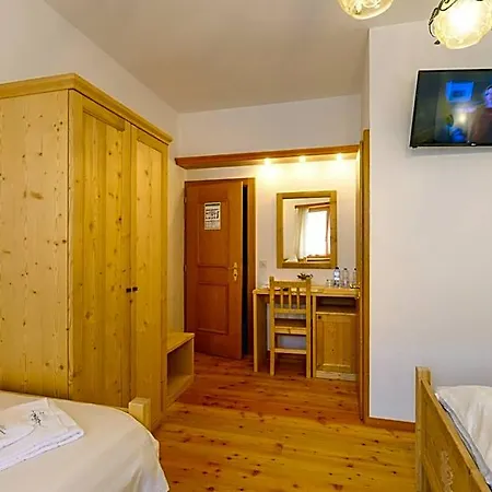 Centrale, Typically Swiss Otel *