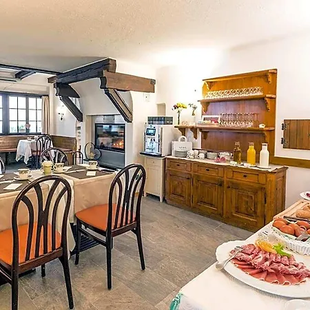 Centrale, Typically Swiss Hotel