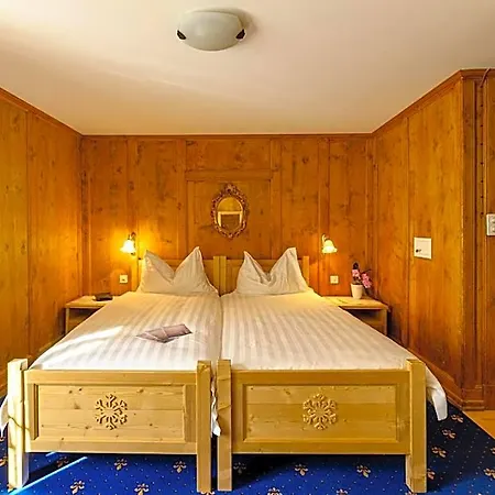 Centrale, Typically Swiss Otel *