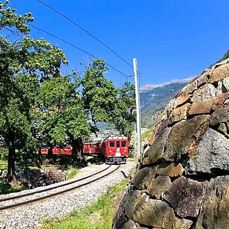 Centrale, Typically Swiss Otel Poschiavo